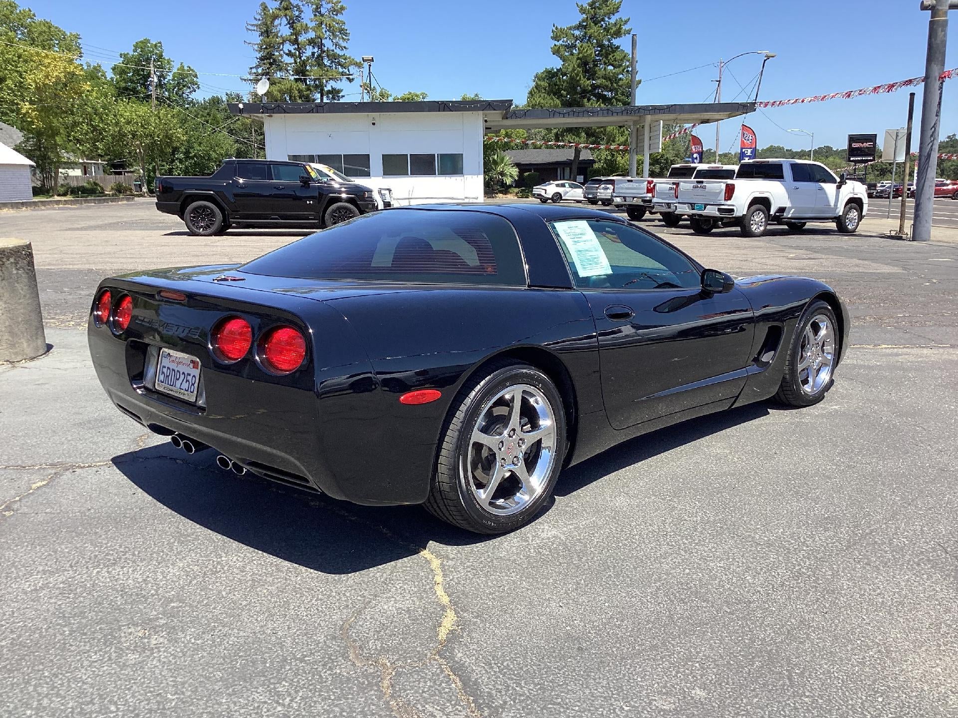 2004 Chevrolet Corvette Base