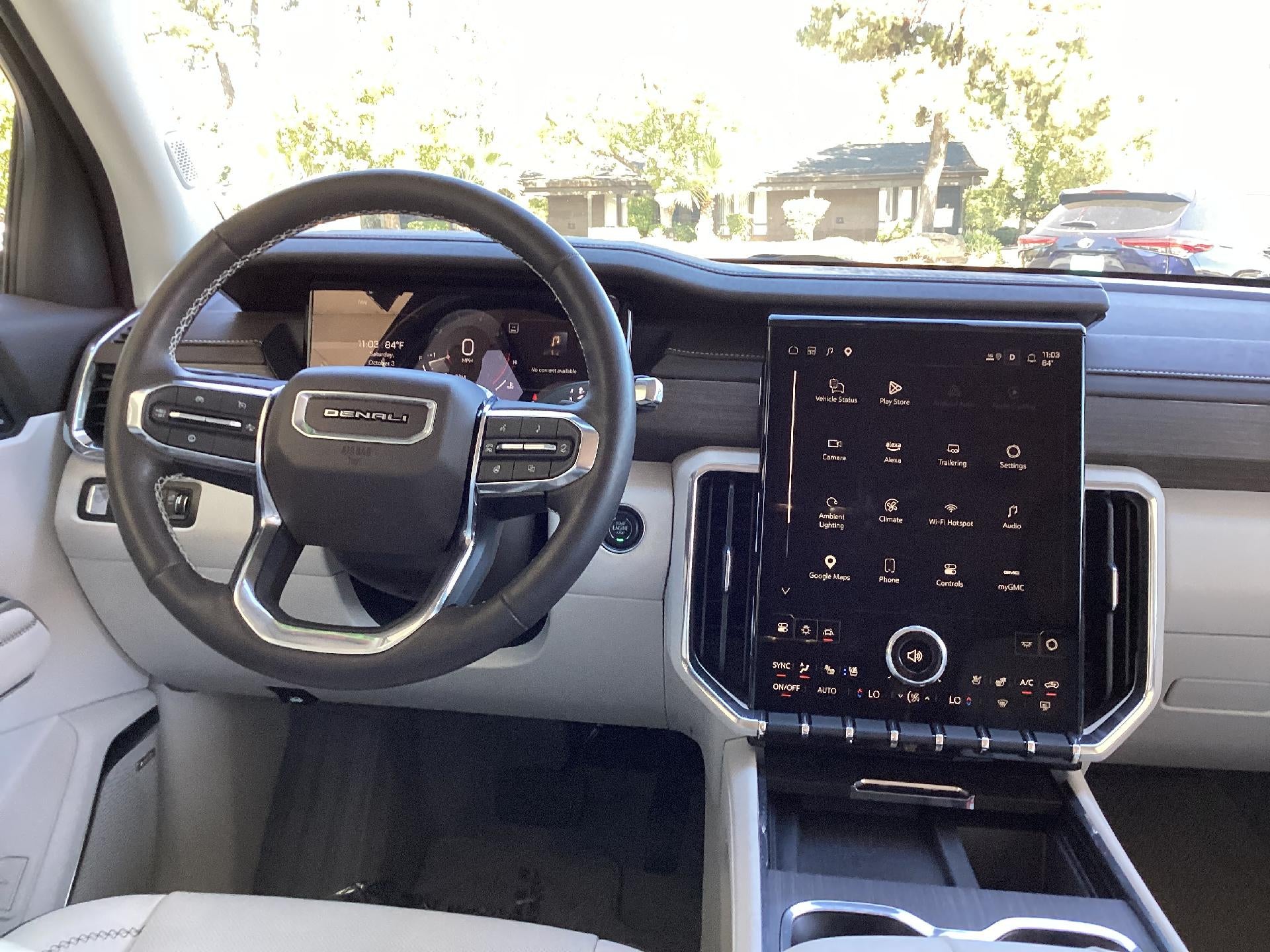 2025 GMC Acadia Denali