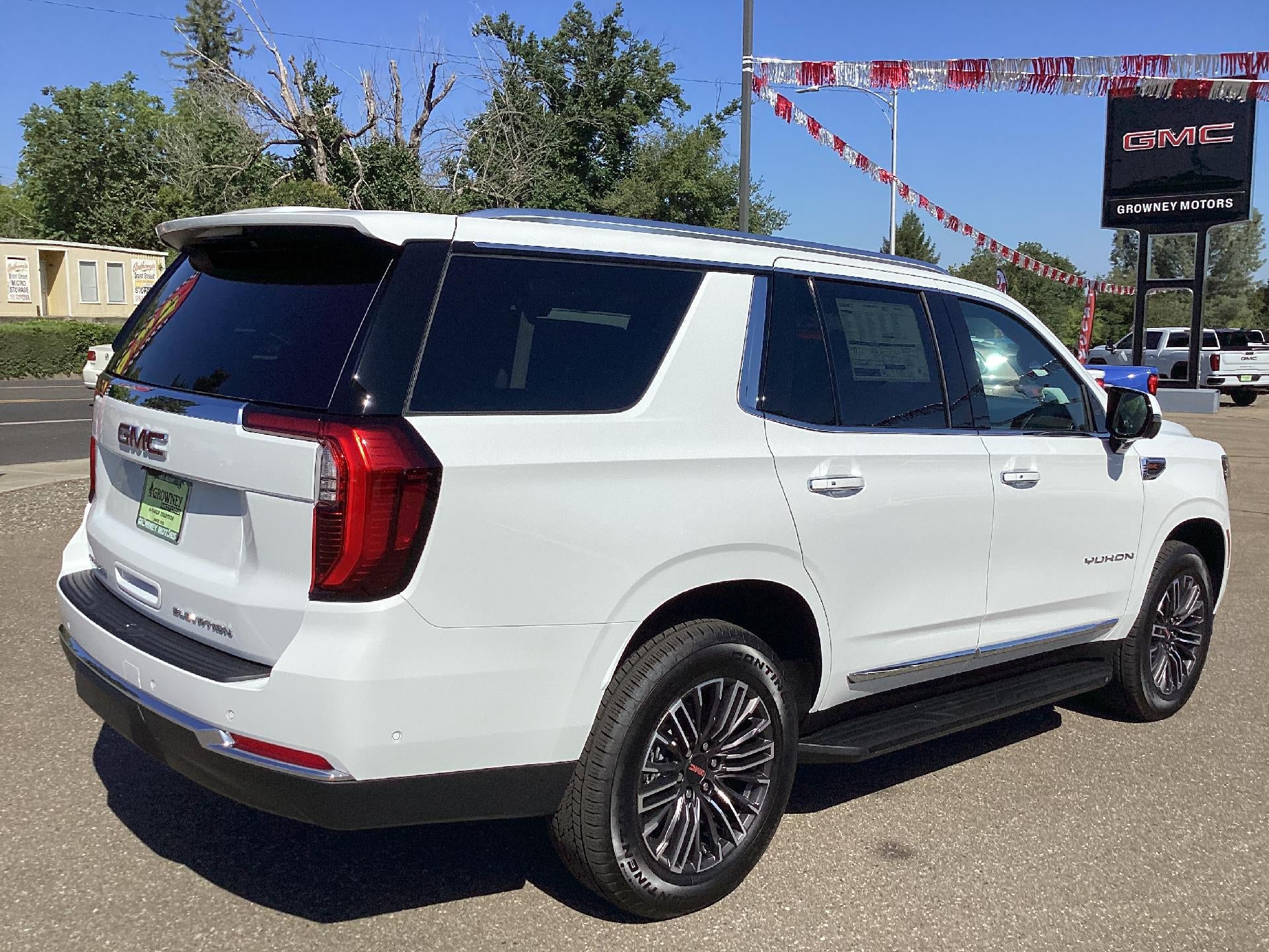 2026 GMC Yukon Elevation