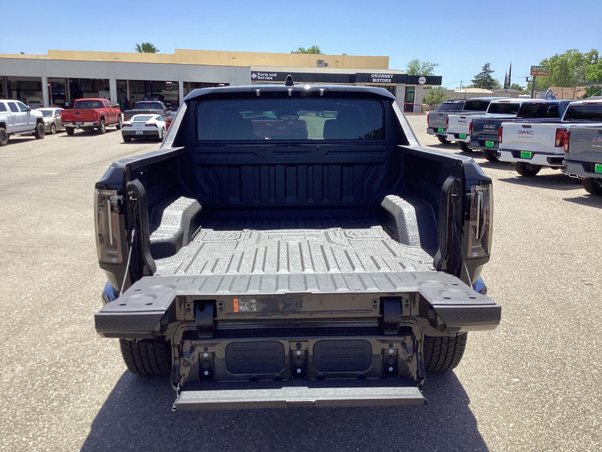 2024 GMC HUMMER EV Pickup 2X