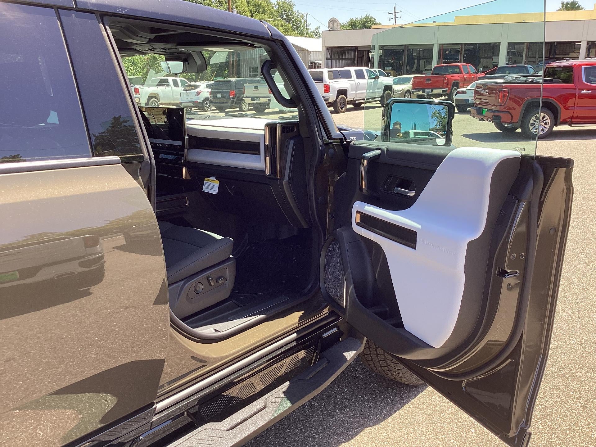 2024 GMC HUMMER EV Pickup 2X