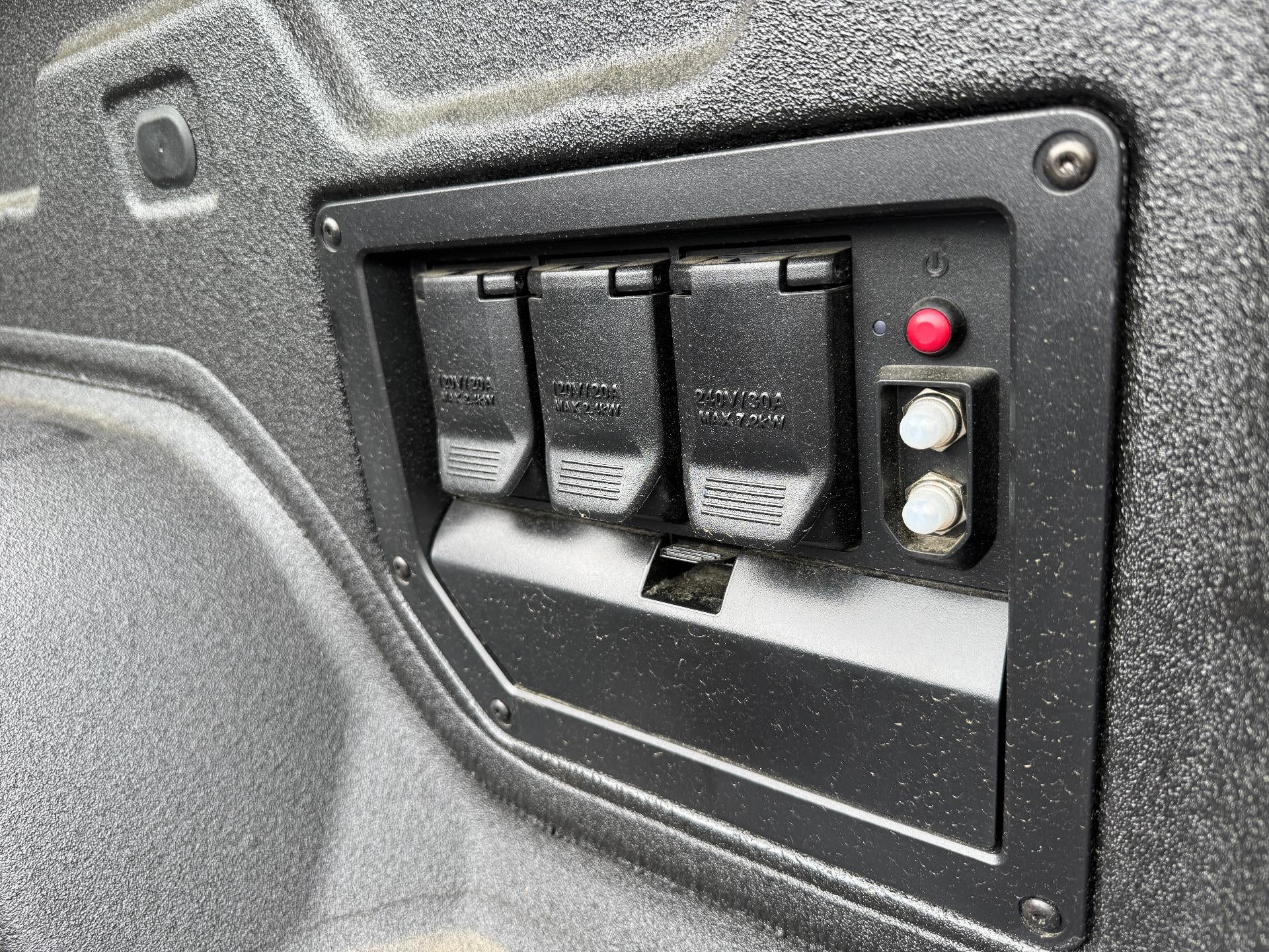 2025 GMC Sierra EV Extended Range Denali