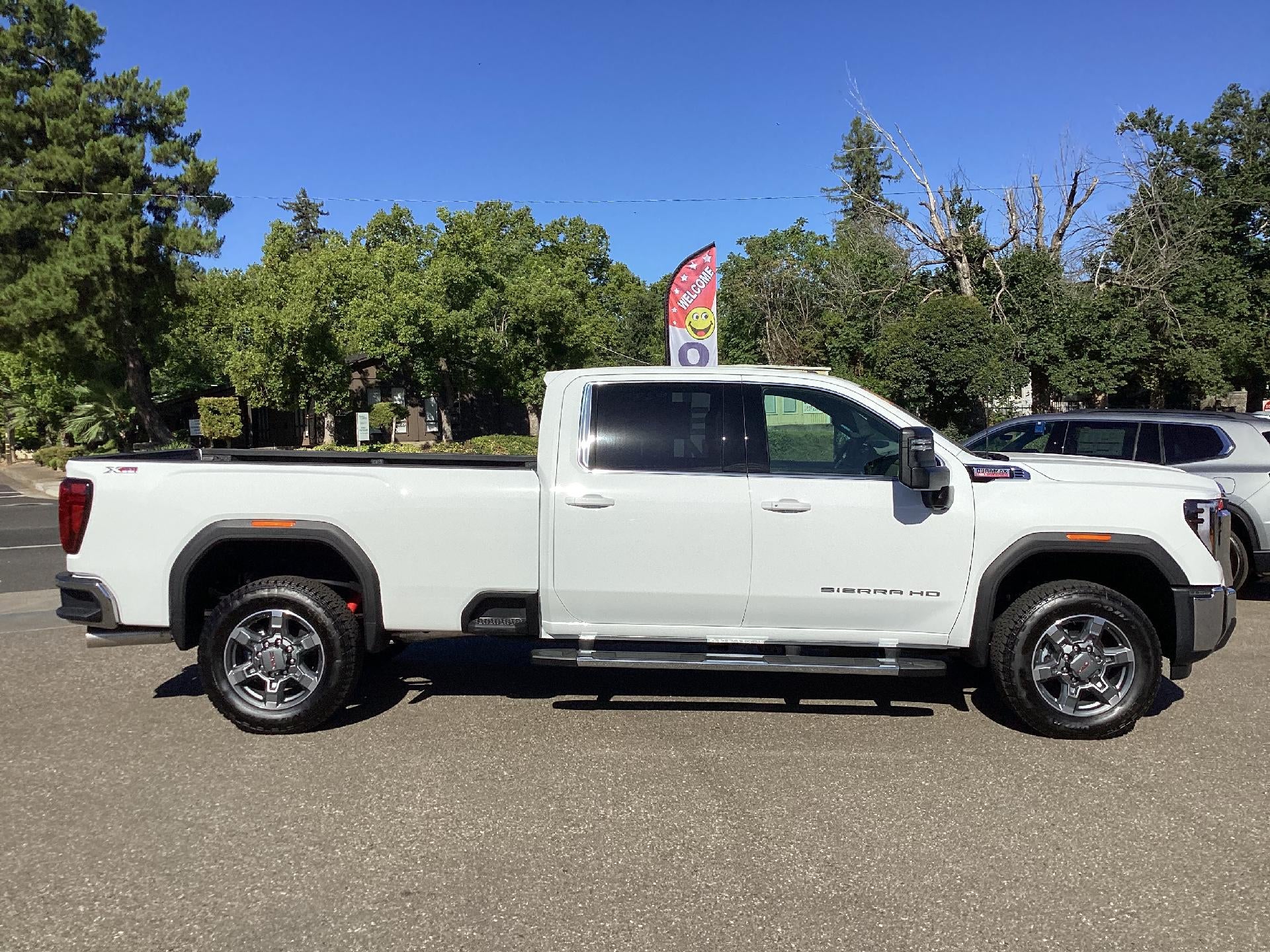 2026 GMC Sierra 2500 HD SLE