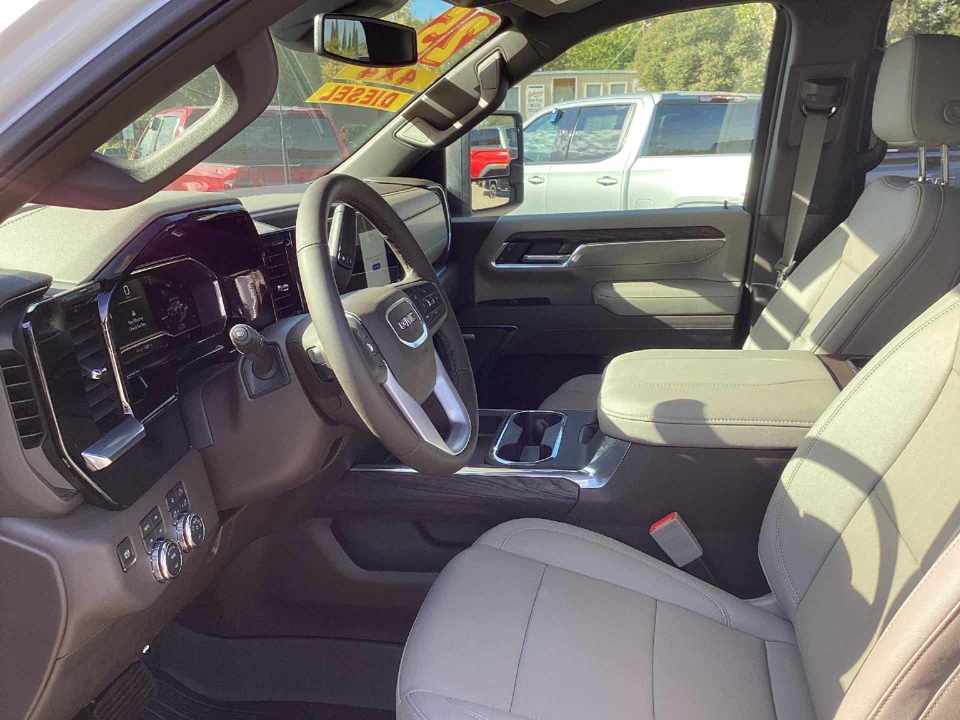 2025 GMC Sierra 2500 HD SLT