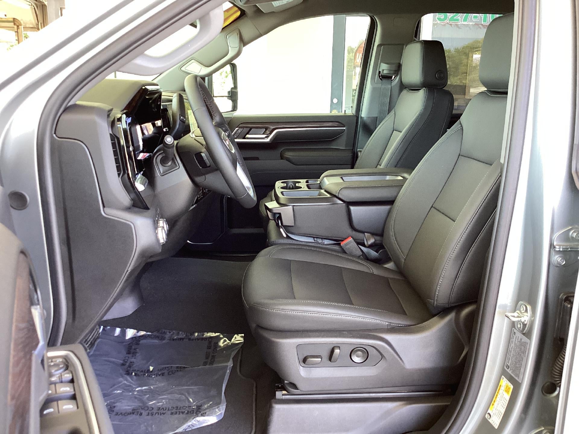 2026 GMC Sierra 2500HD SLT - Photo 10