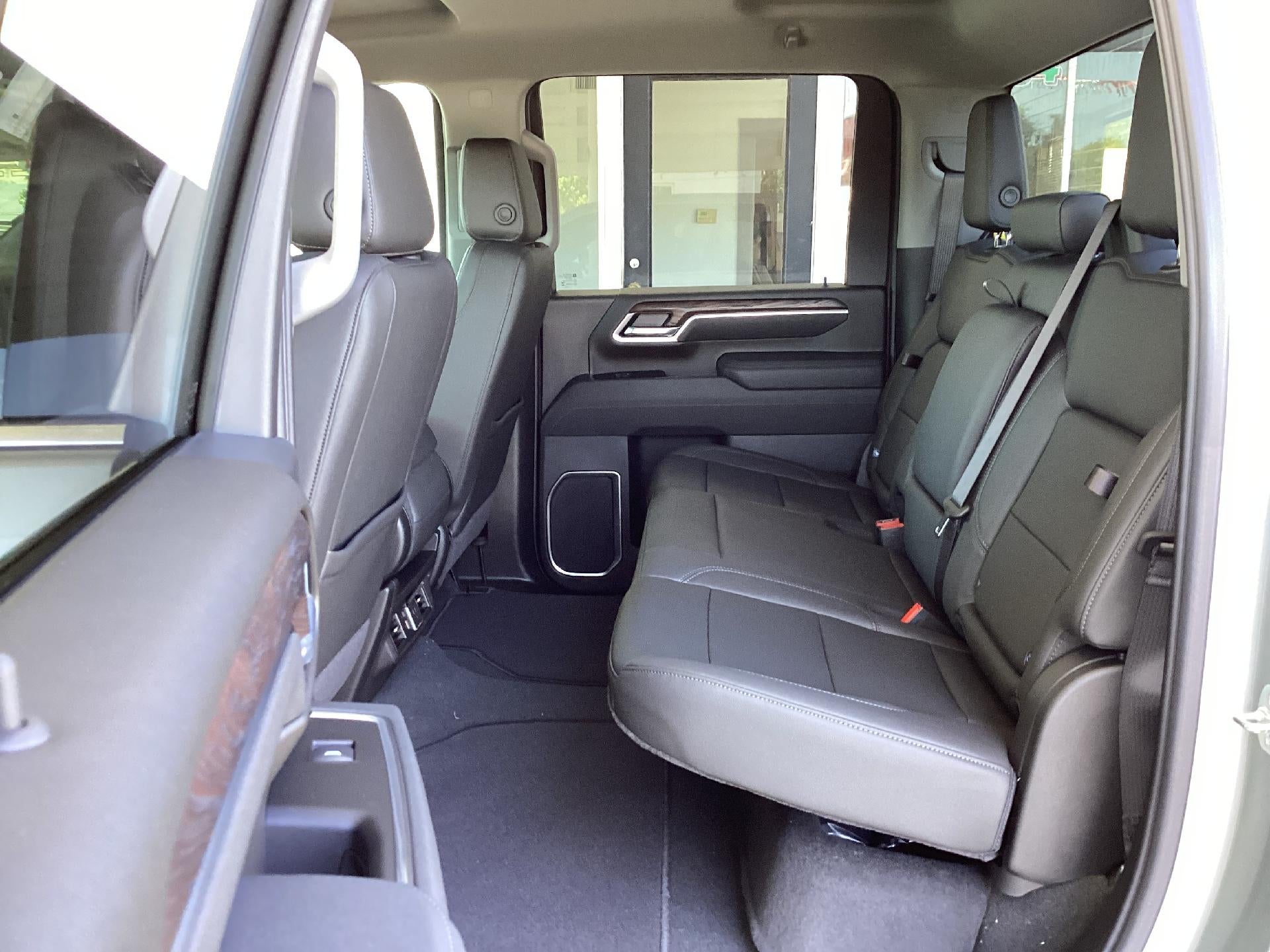 2026 GMC Sierra 2500HD SLT - Photo 12
