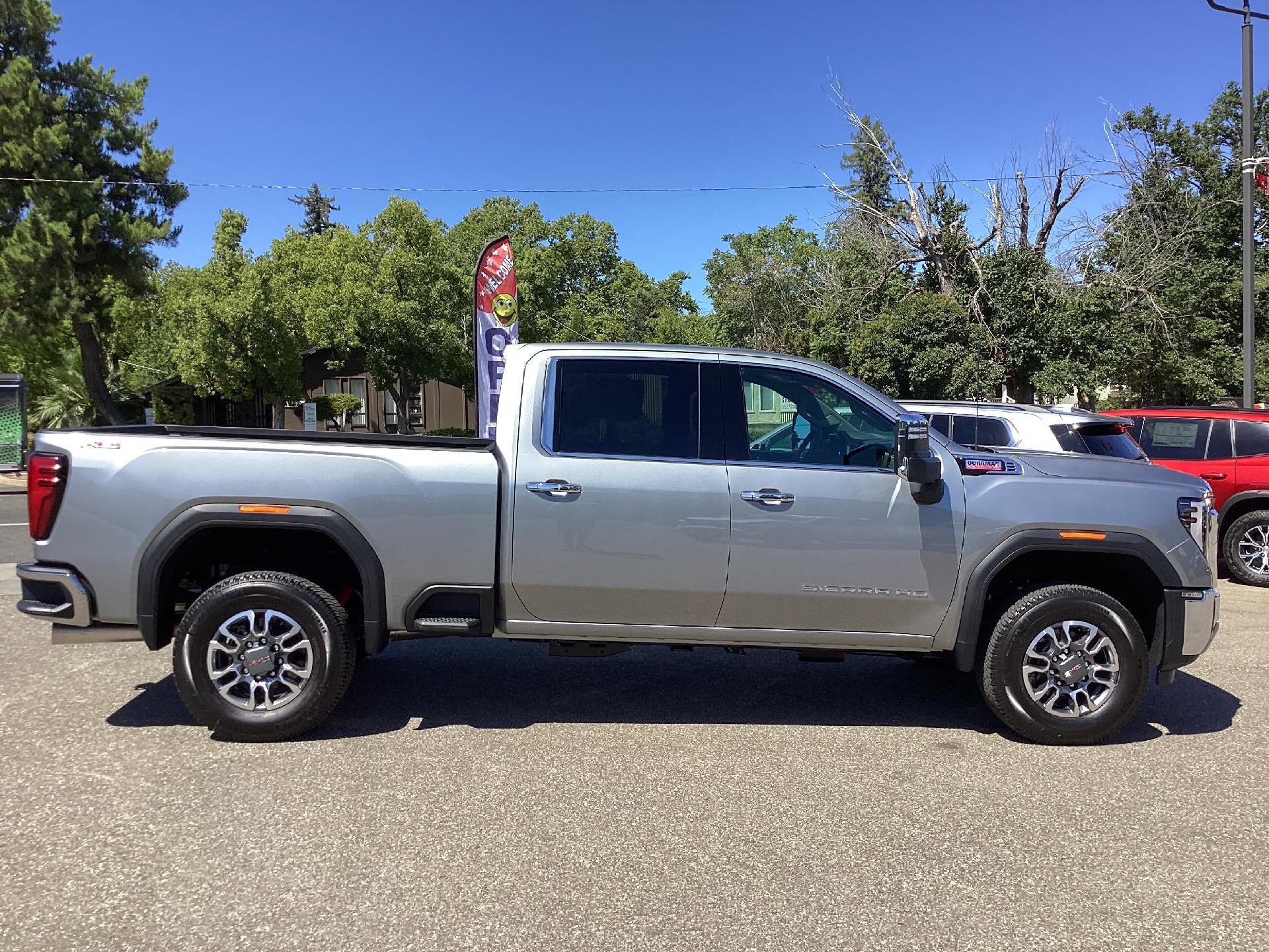 2026 GMC Sierra 2500HD SLT - Photo 6