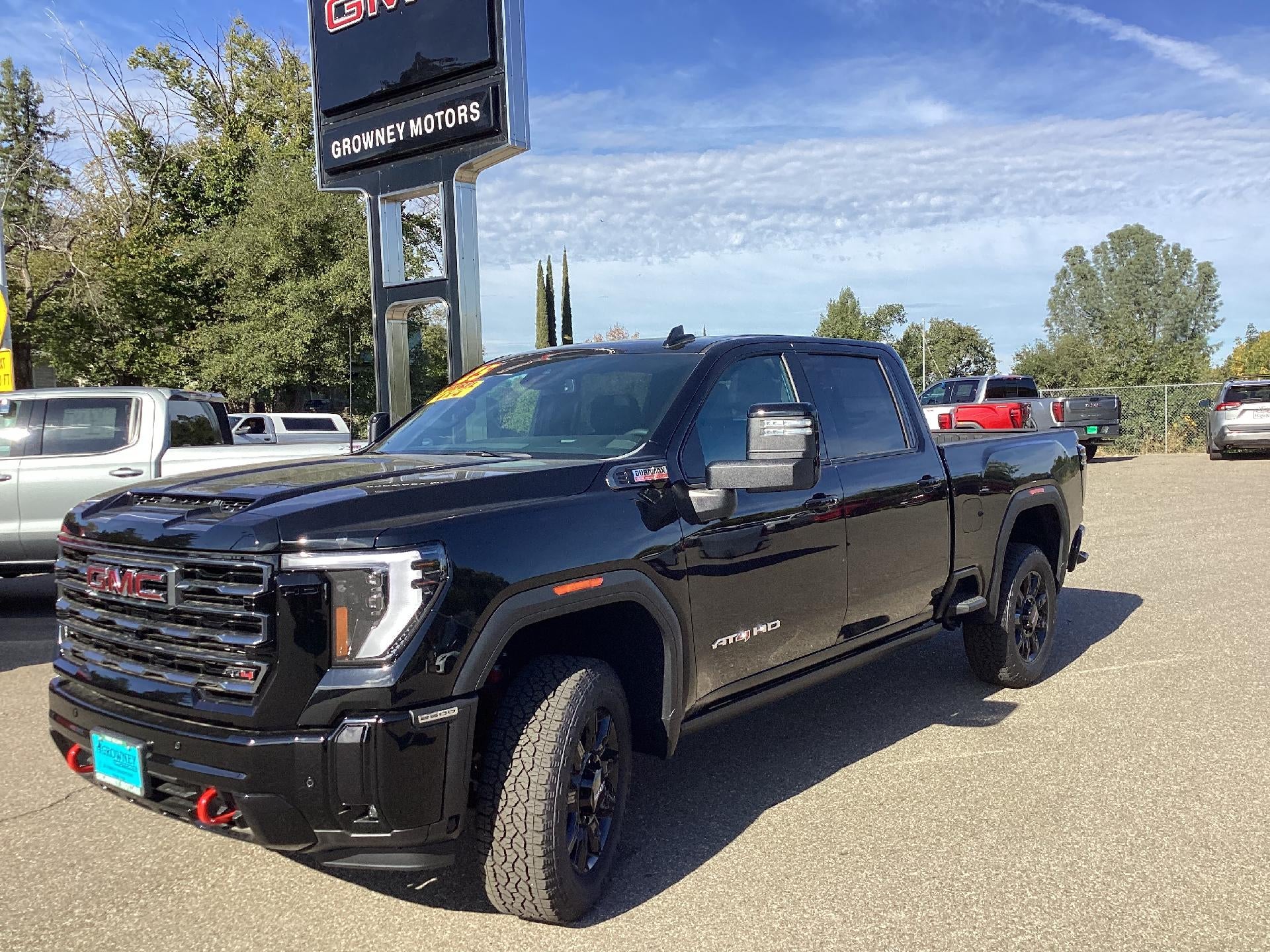 2025 GMC Sierra 2500 HD AT4