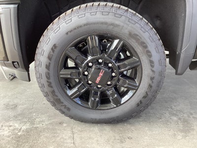 2025 GMC Sierra 2500 HD AT4