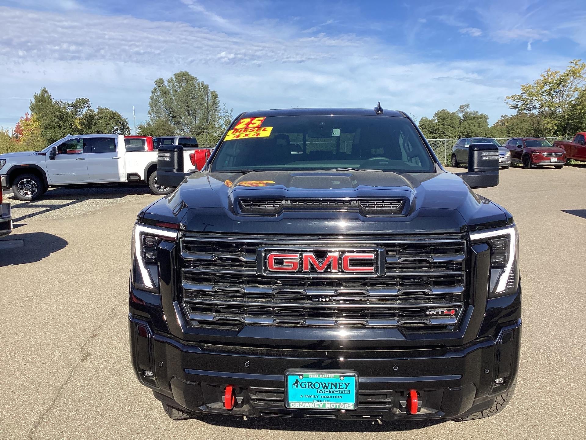 2025 GMC Sierra 2500 HD AT4