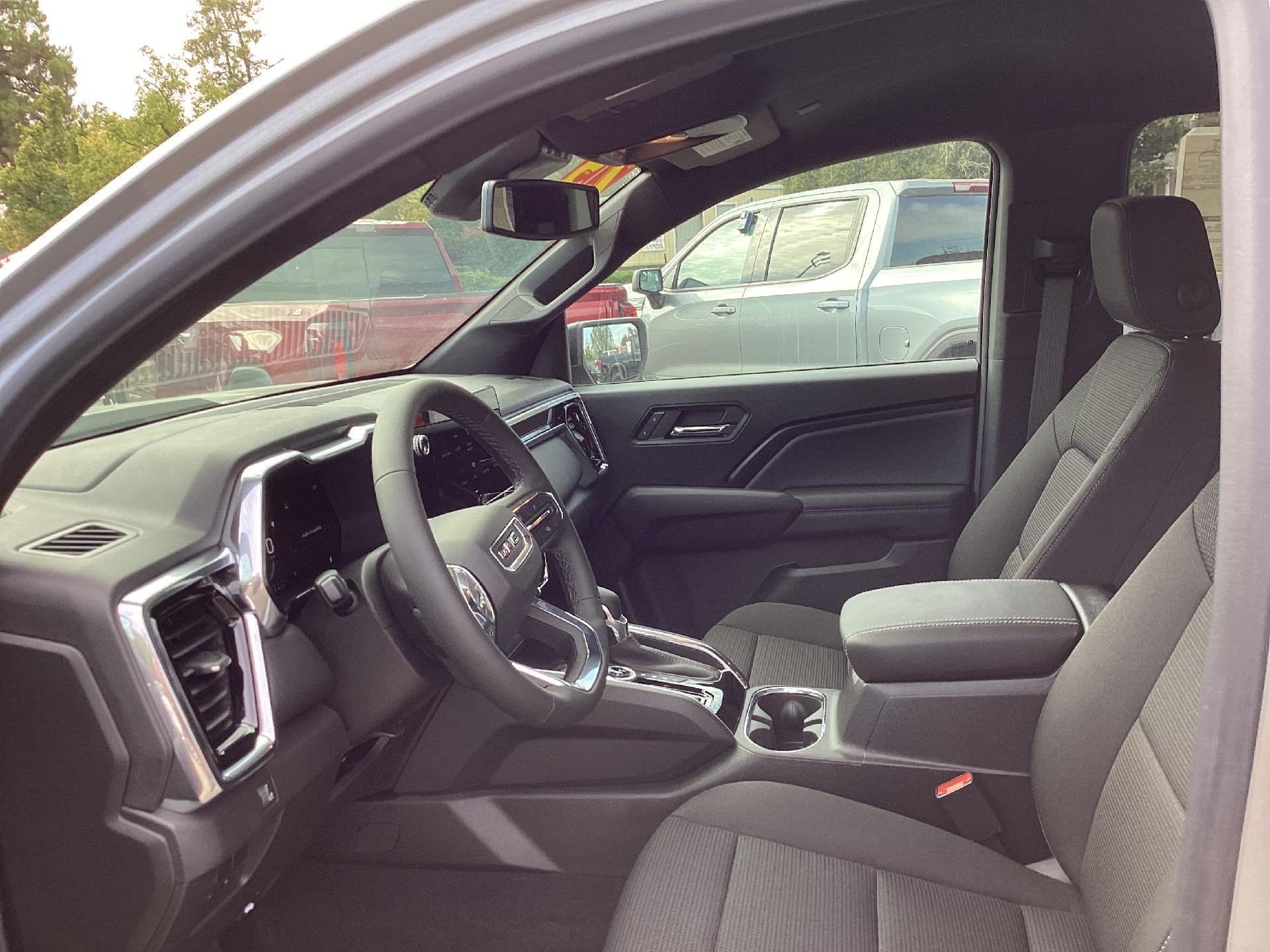 2025 GMC Canyon Elevation