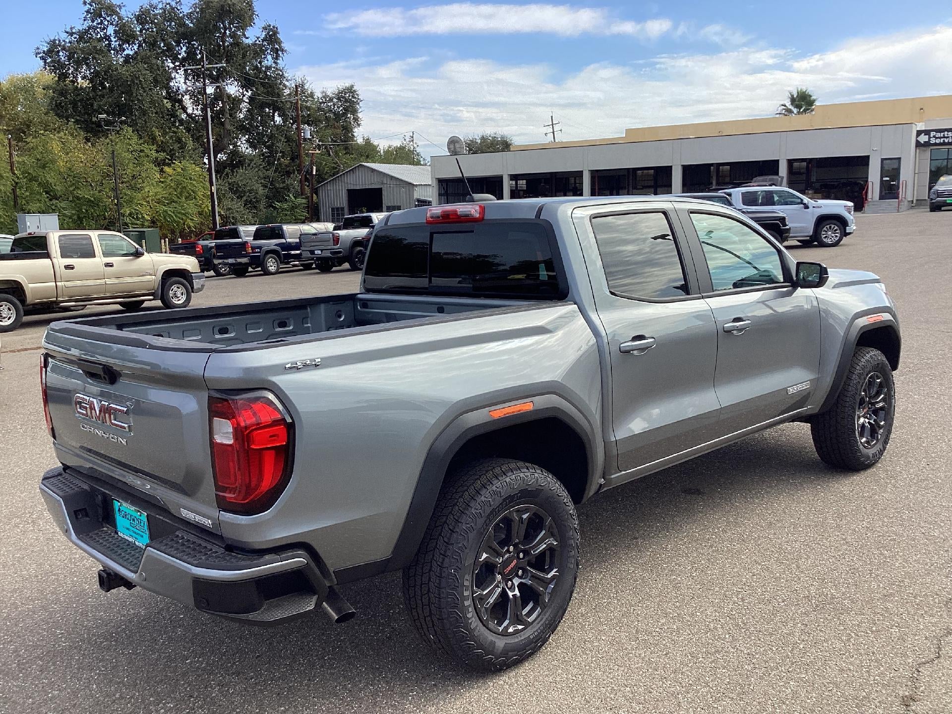 2025 GMC Canyon Elevation