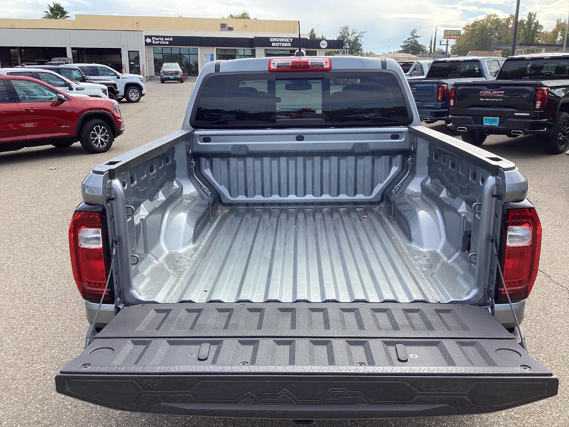 2025 GMC Canyon Elevation