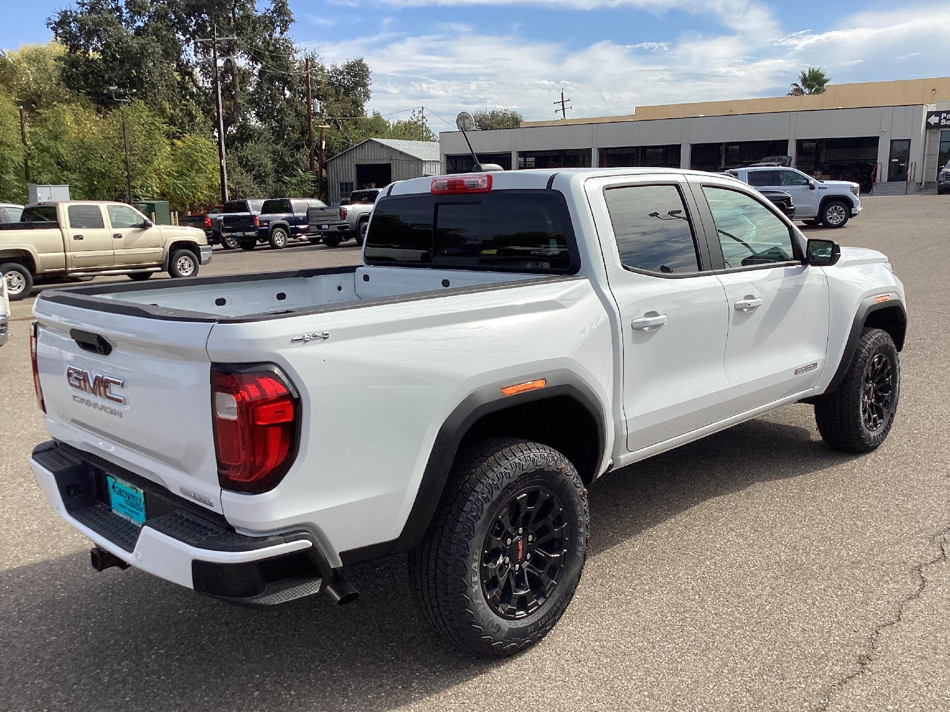 2026 GMC Canyon Elevation