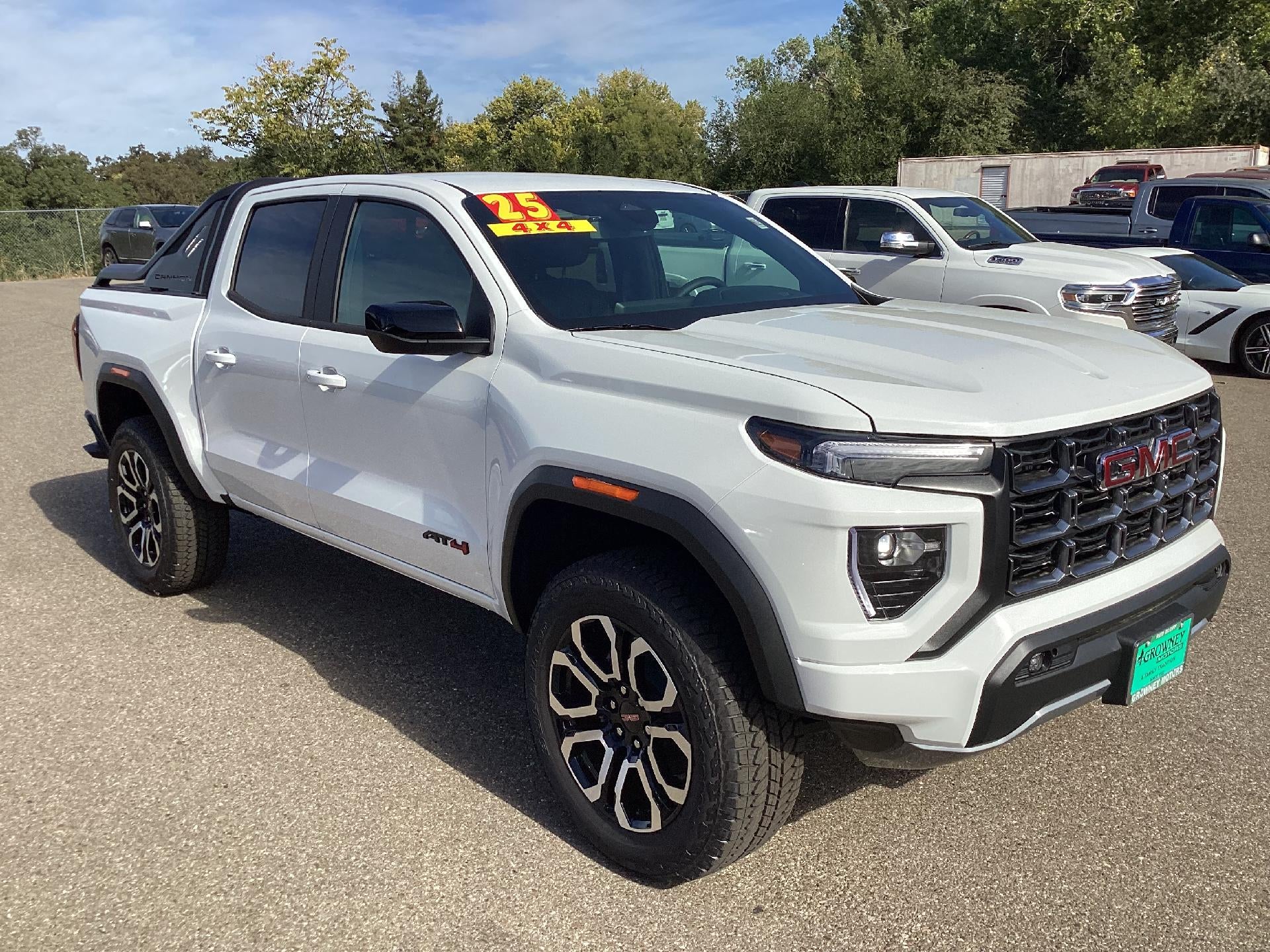 2025 GMC Canyon AT4