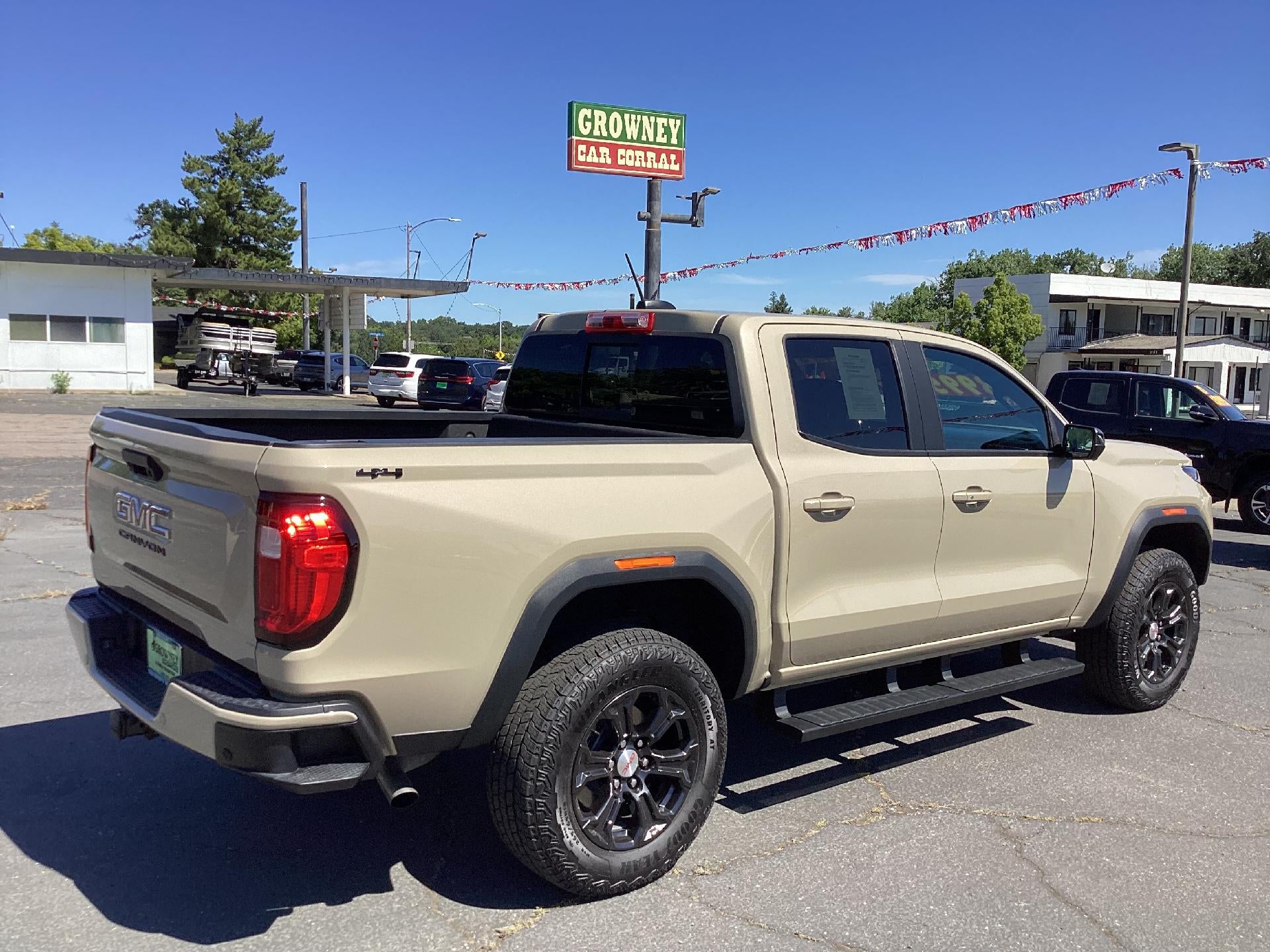2024 GMC Canyon Elevation