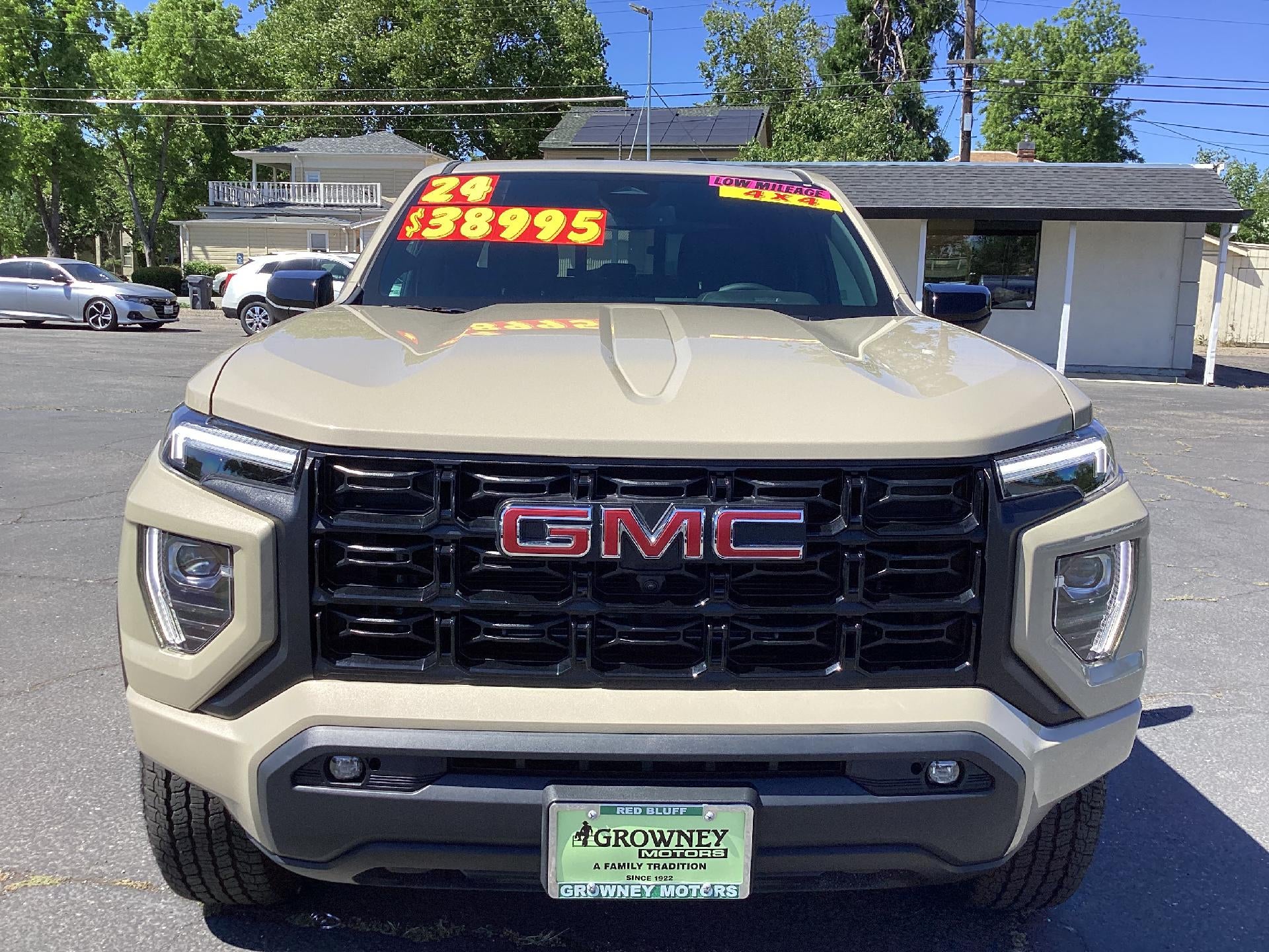 2024 GMC Canyon Elevation