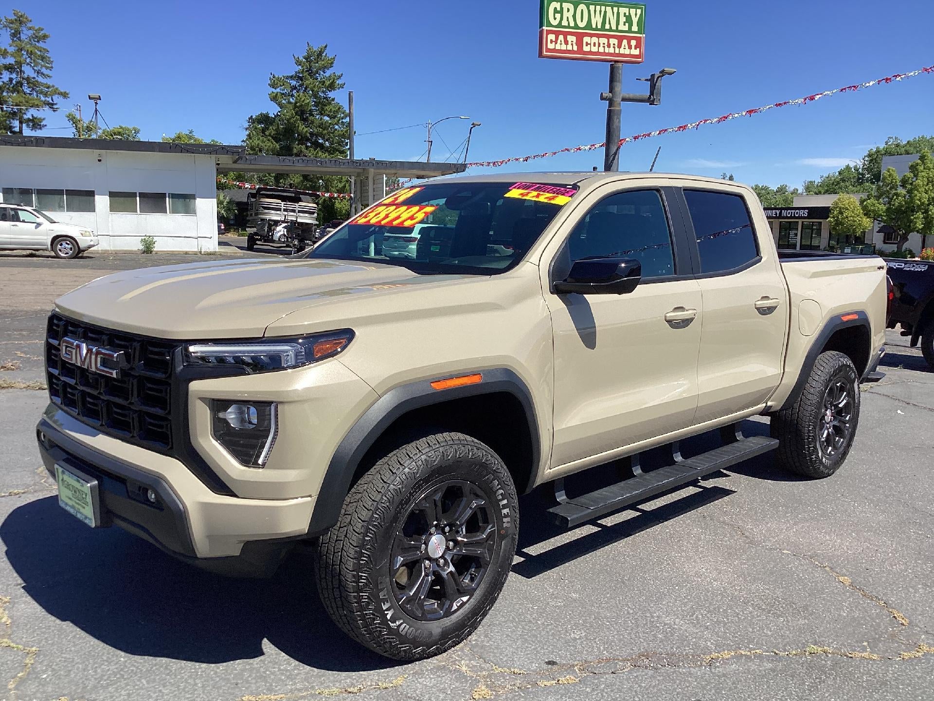 2024 GMC Canyon Elevation