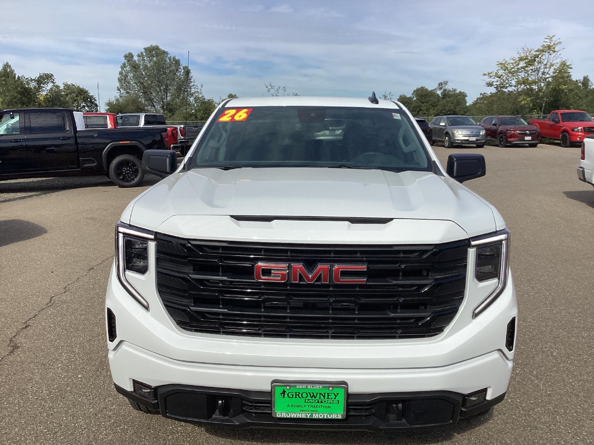 2026 GMC Sierra 1500 Elevation