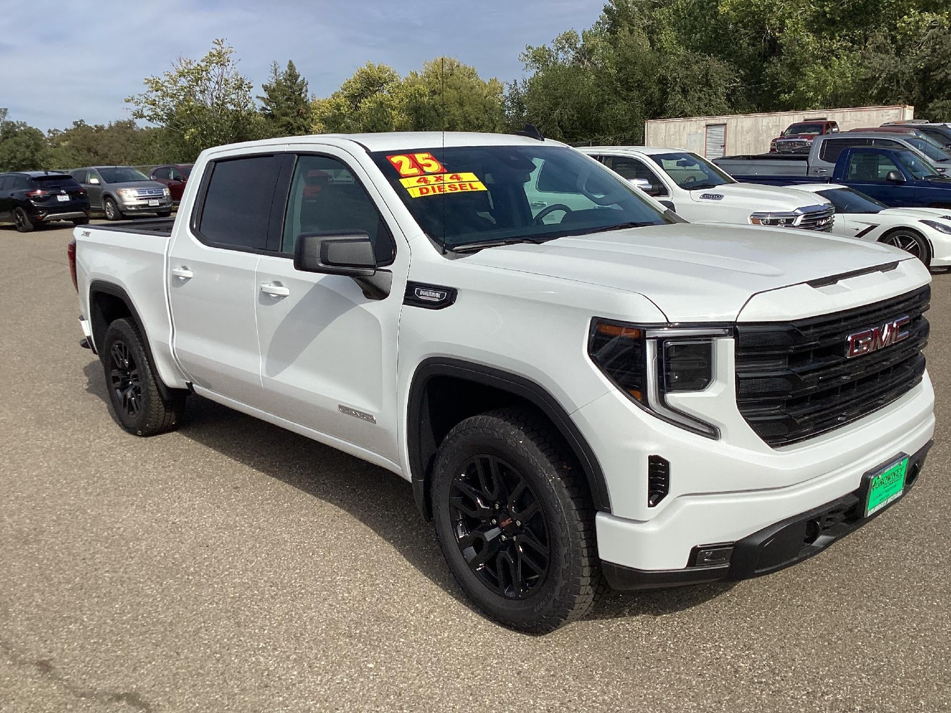 2025 GMC Sierra 1500 Elevation