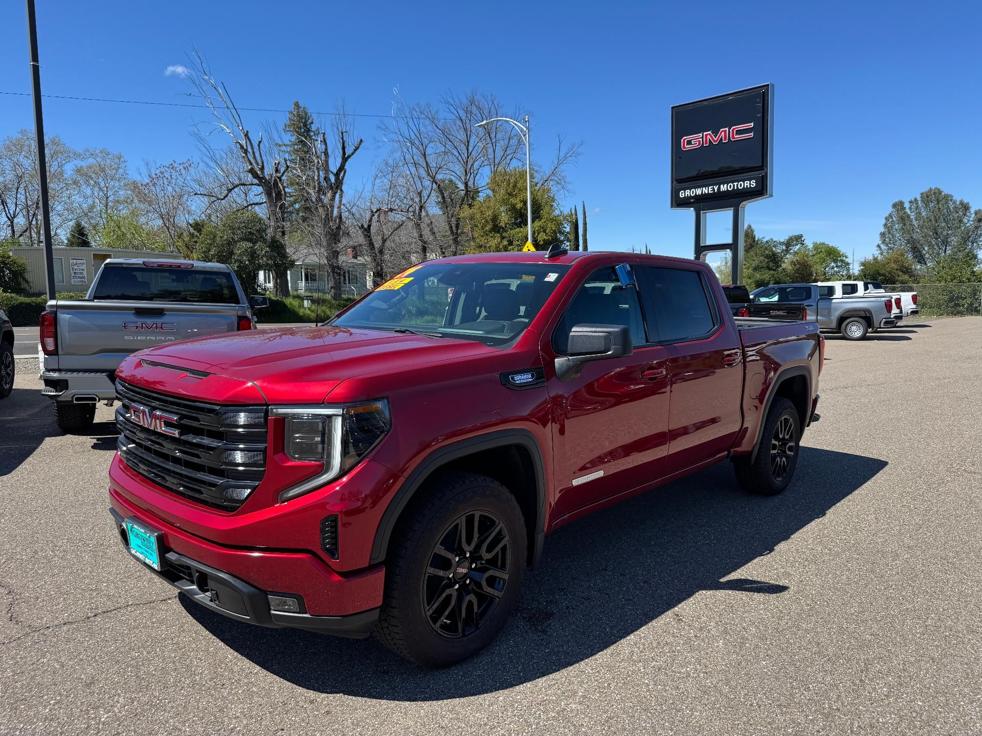 2024 GMC Sierra 1500 Elevation