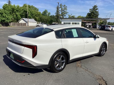2025 Kia K4 LXS