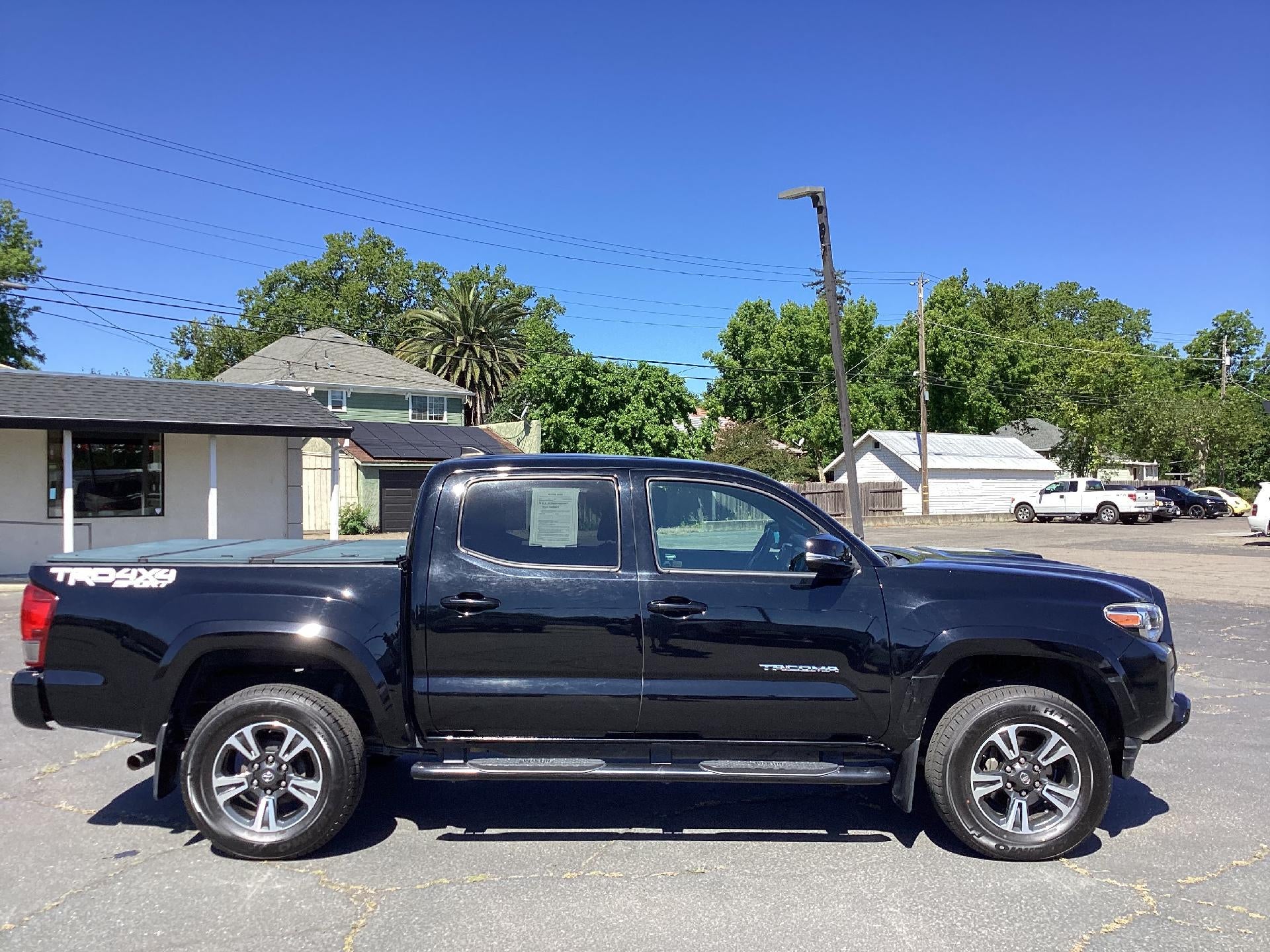 2017 Toyota Tacoma SR5