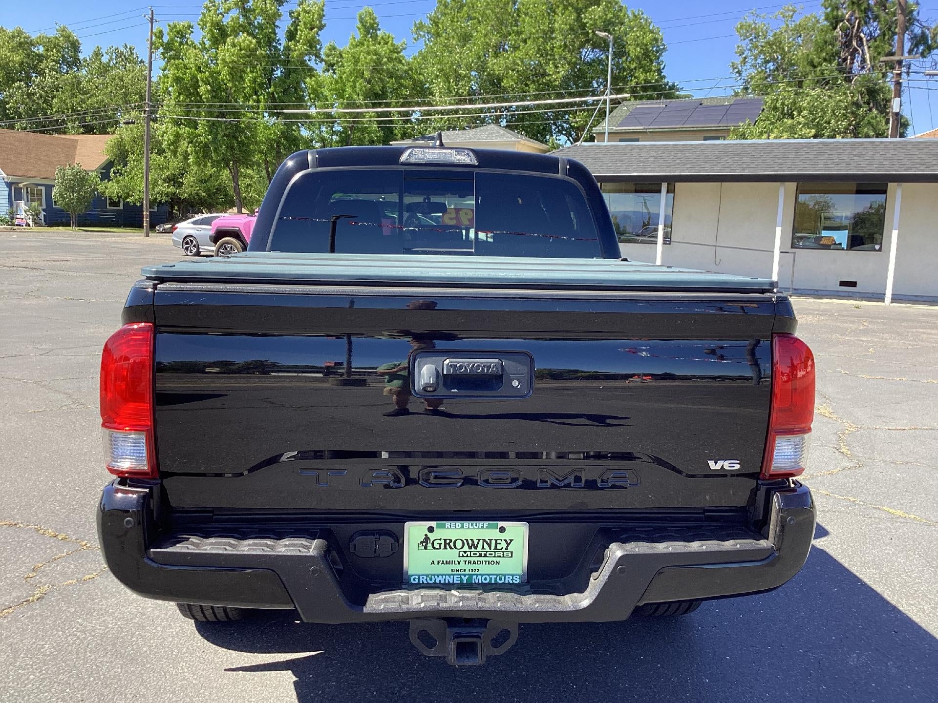 2017 Toyota Tacoma SR5