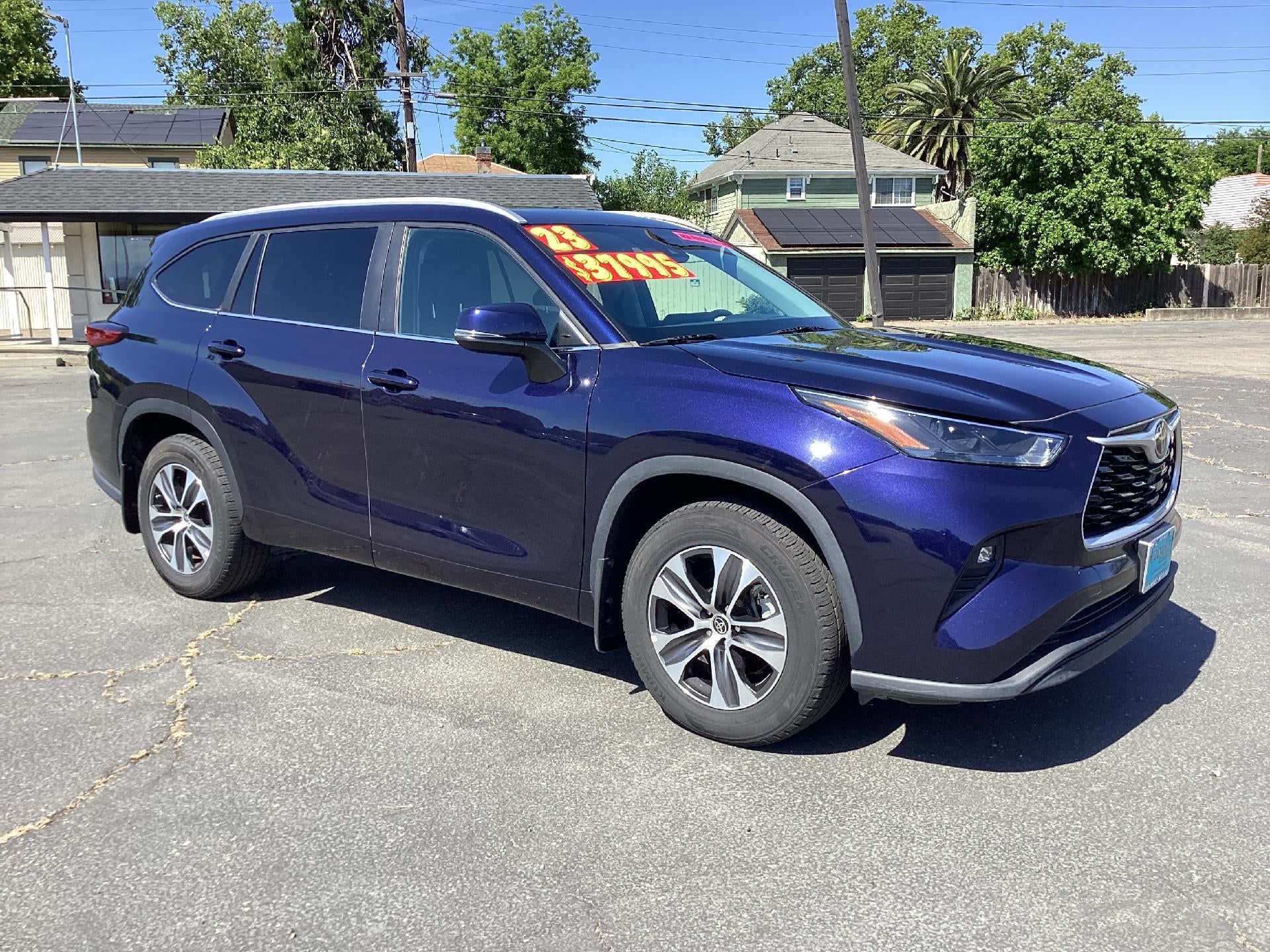 2023 Toyota Highlander L