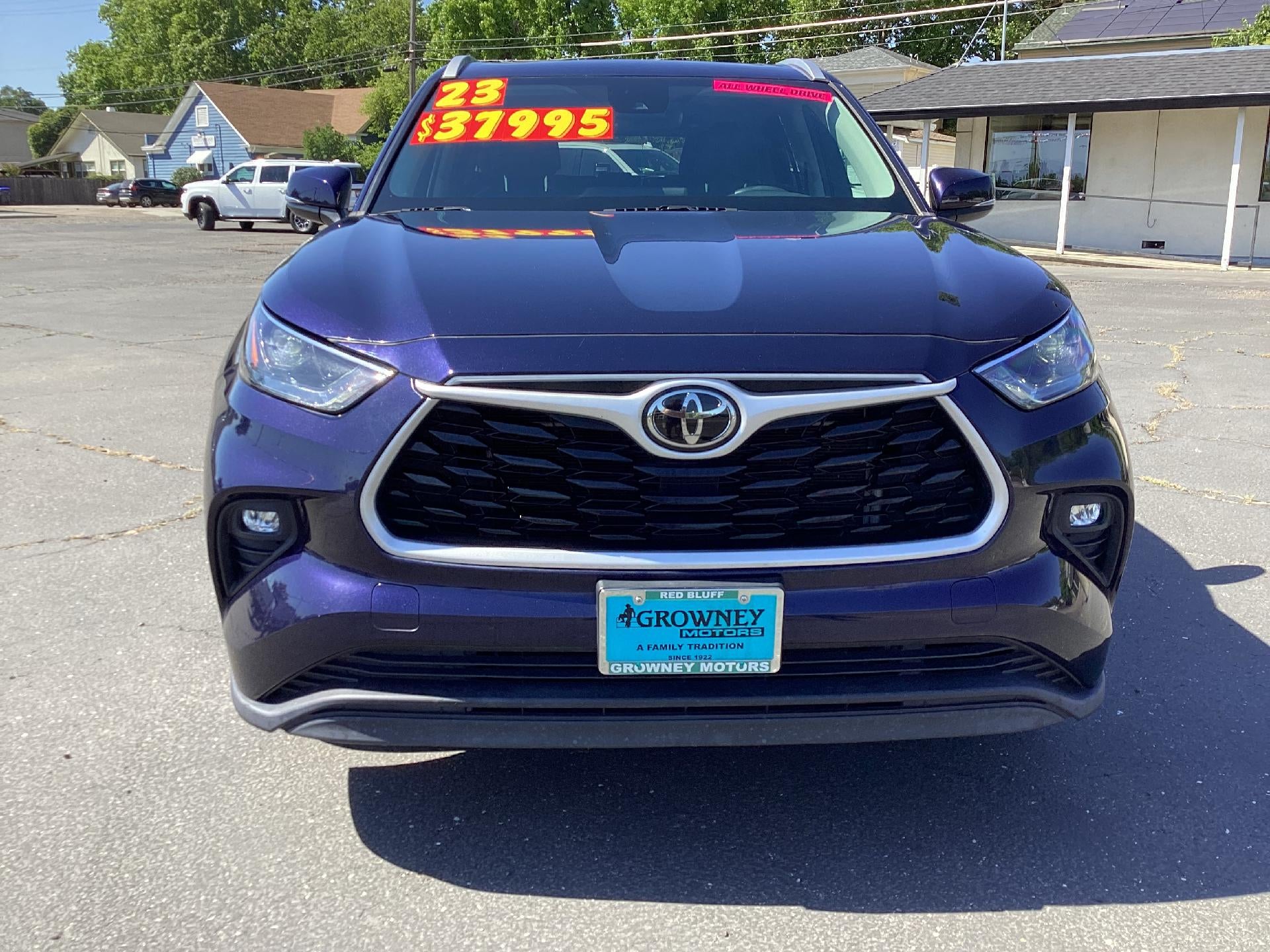2023 Toyota Highlander L