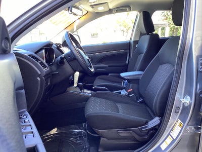 2025 Mitsubishi Outlander Sport S