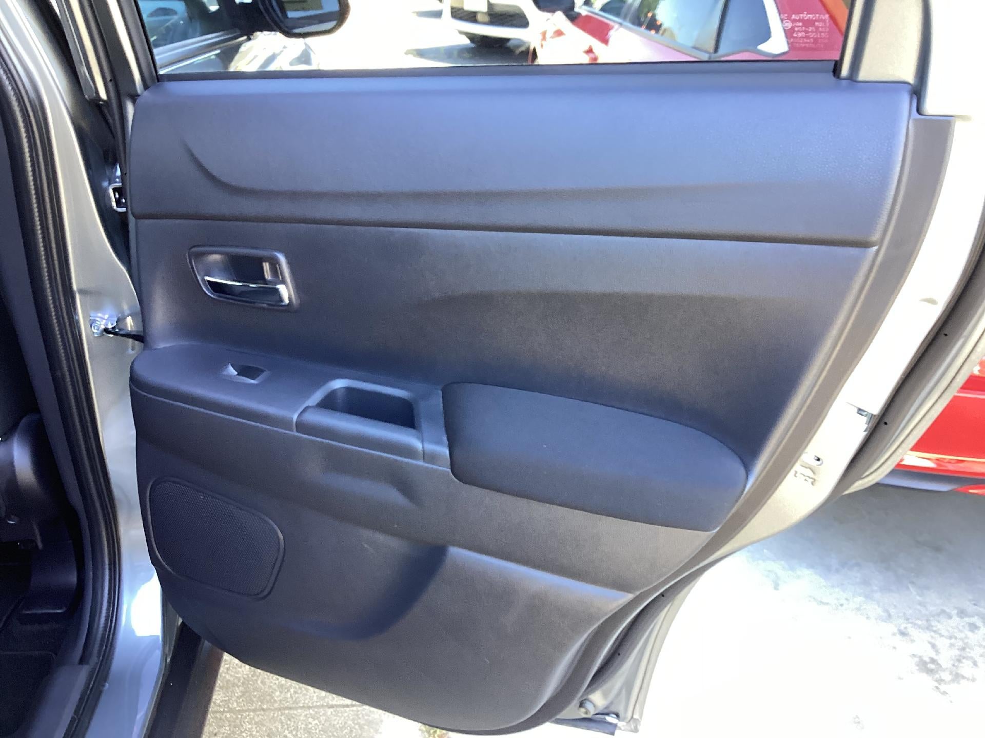 2025 Mitsubishi Outlander Sport S