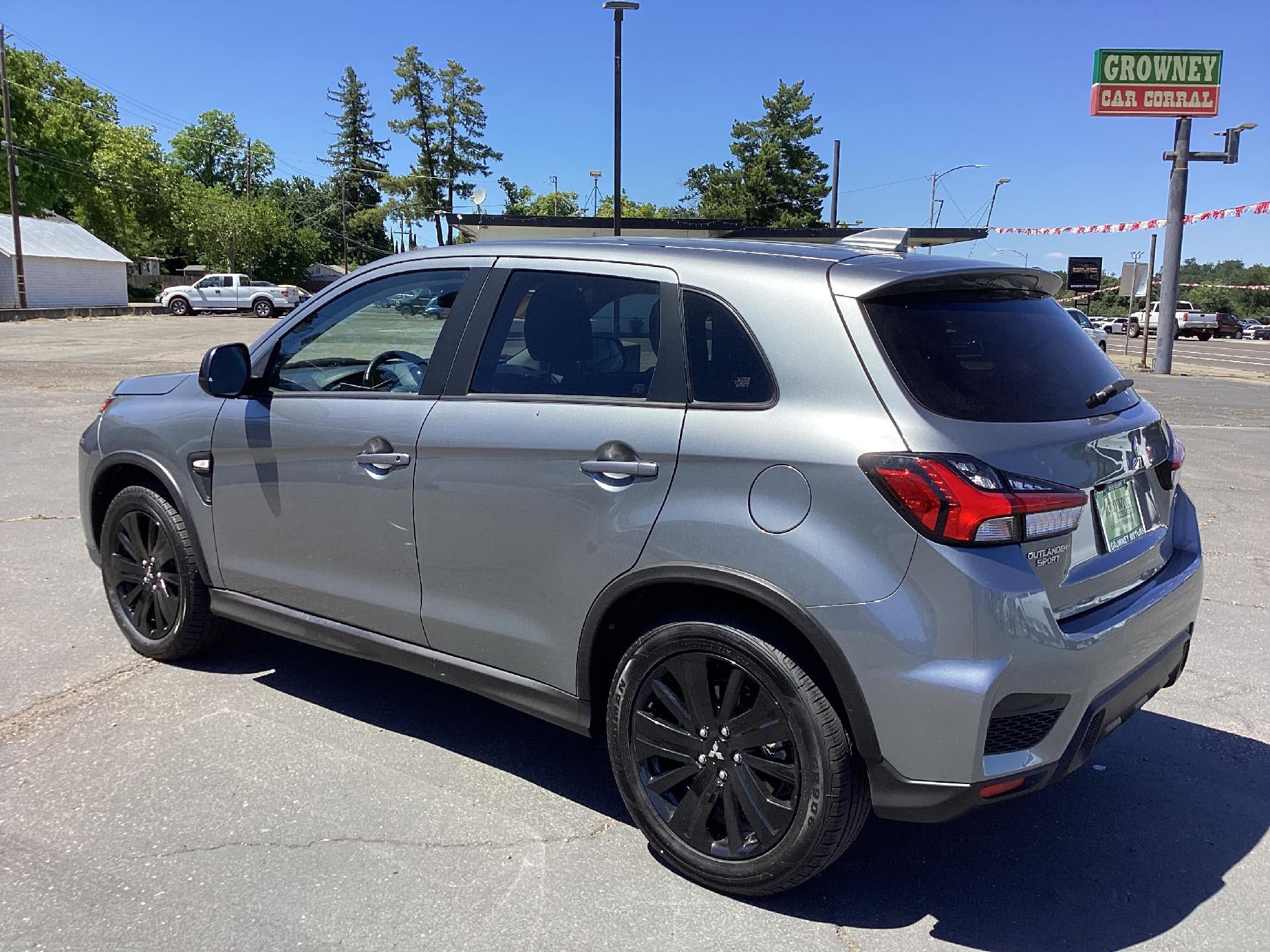 2025 Mitsubishi Outlander Sport S