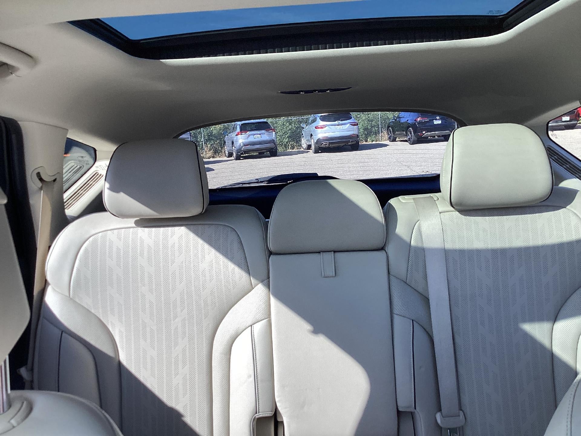 2023 Genesis GV80 Base